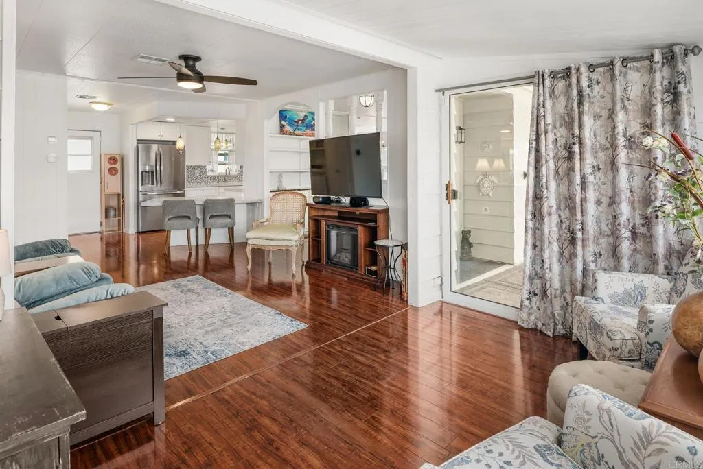 https://cdn.realtyfeed.com/cdn/127/306792052/63fa83e9c6fc88c9c7c53a16cf658046.webp