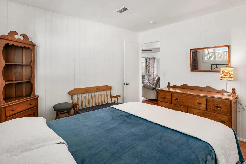 https://cdn.realtyfeed.com/cdn/127/306792052/b9e9f728f9b7cebfa42c9bd5063a27ac.webp
