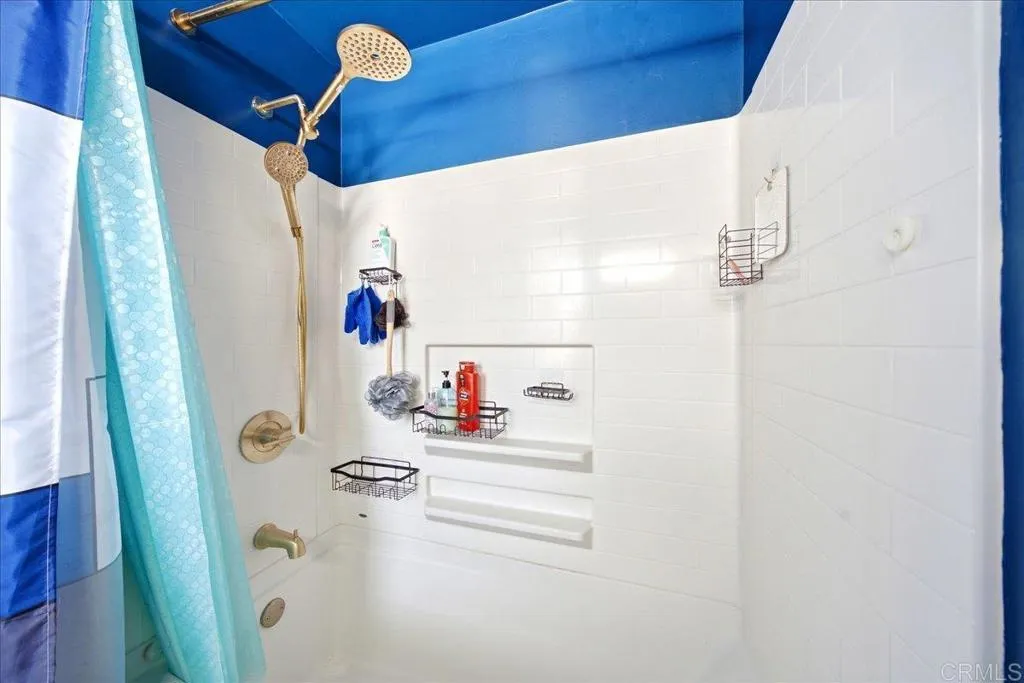 https://cdn.realtyfeed.com/cdn/127/306792059/66f6037883099ed29c38380a97889b7f.webp