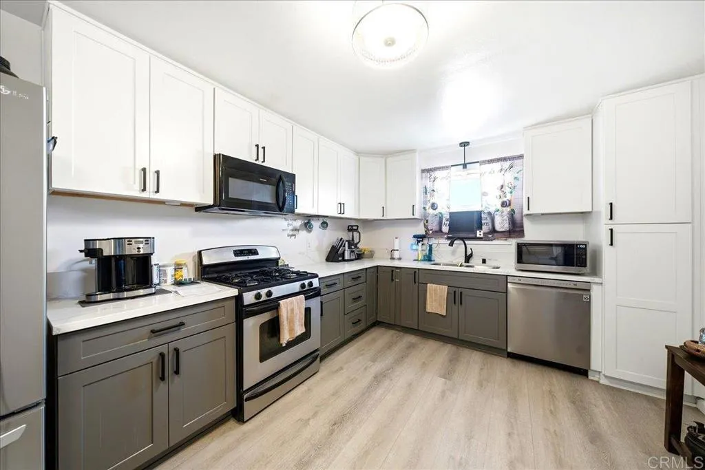 https://cdn.realtyfeed.com/cdn/127/306792059/e5598ebfec804f3762662156cbc49591.webp