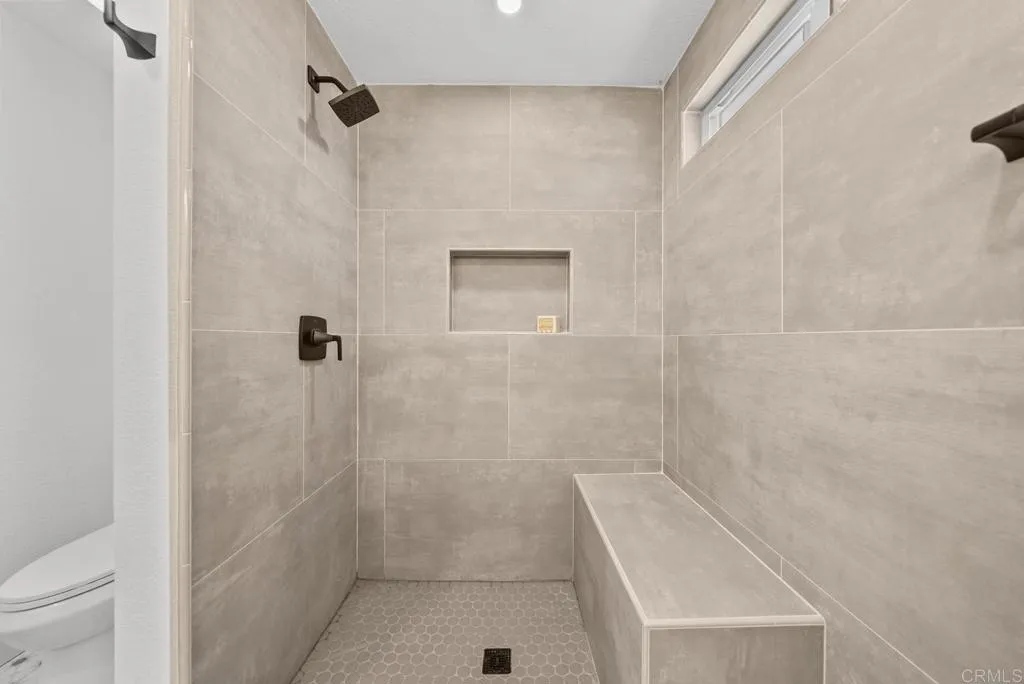https://cdn.realtyfeed.com/cdn/127/306792070/2b649ac3da8d5d30cc3d4691435e4d3f.webp