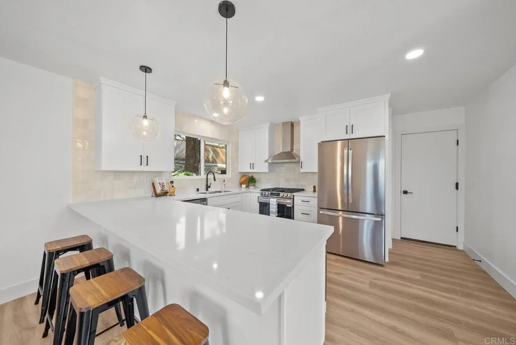 https://cdn.realtyfeed.com/cdn/127/306792070/3a8982b48b3672cb223b85353cced151.webp