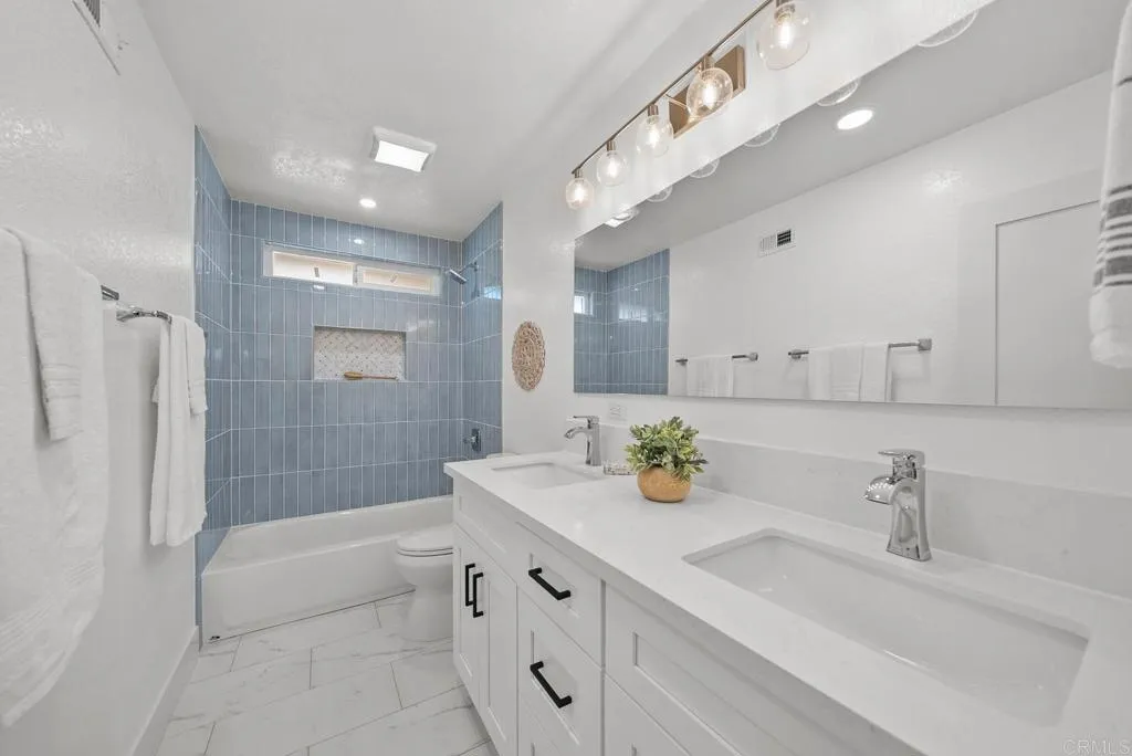 https://cdn.realtyfeed.com/cdn/127/306792070/3bf4e33d5fcd256e5f08efa1cb4ee176.webp