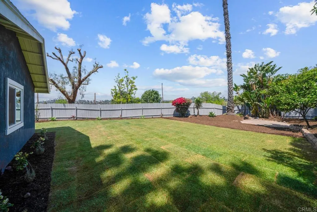 https://cdn.realtyfeed.com/cdn/127/306792070/3ecae23792e770cebc34f2702fe3328b.webp