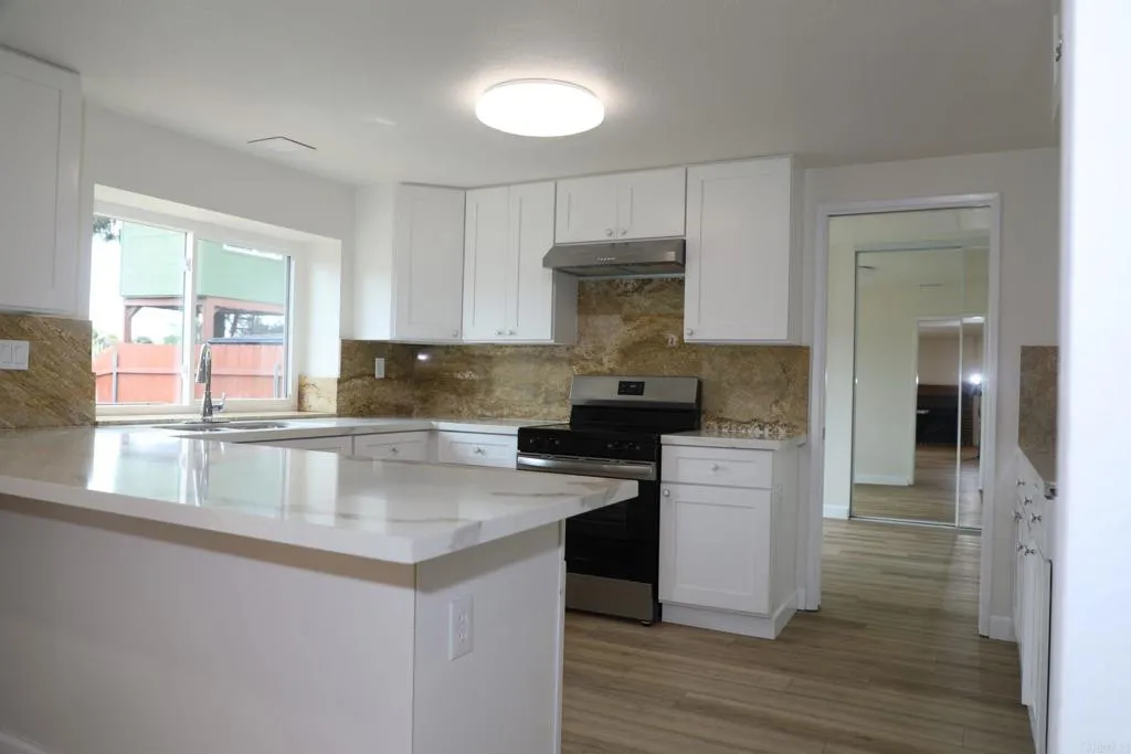 https://cdn.realtyfeed.com/cdn/127/306792071/8c2b9dd91b924638cf17e6974cd0f0fd.webp