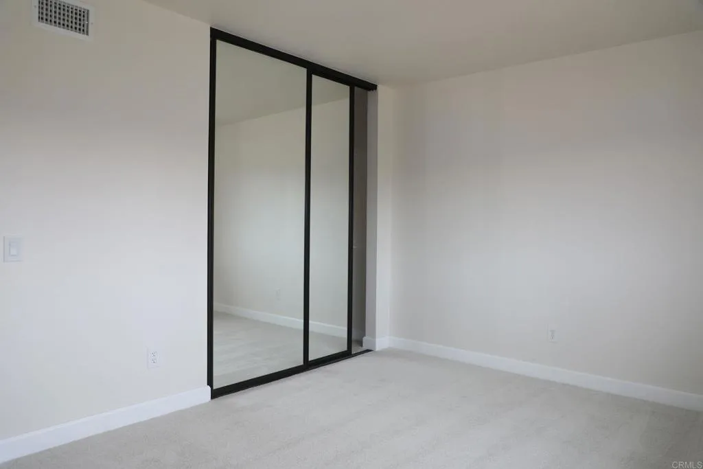https://cdn.realtyfeed.com/cdn/127/306792071/c24d0adbfac97d827fe225e295dcf91b.webp