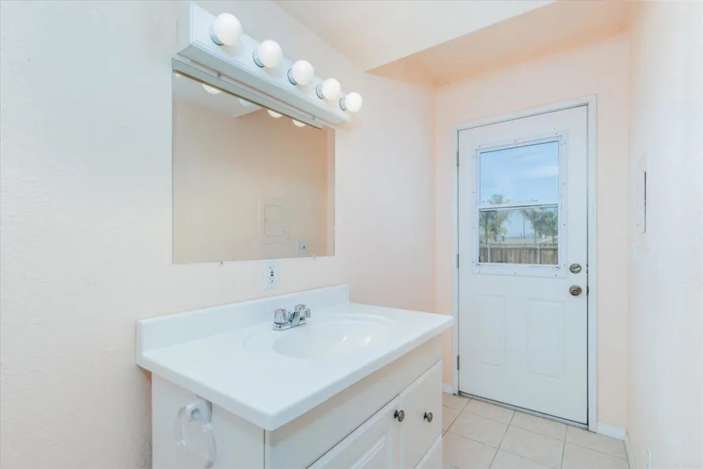 https://cdn.realtyfeed.com/cdn/127/306792074/1b4245594690aa6fb23196d83eecadff.webp