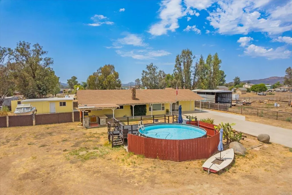 https://cdn.realtyfeed.com/cdn/127/306792074/366f93dfd3e6542e29290ca6b797151b.webp