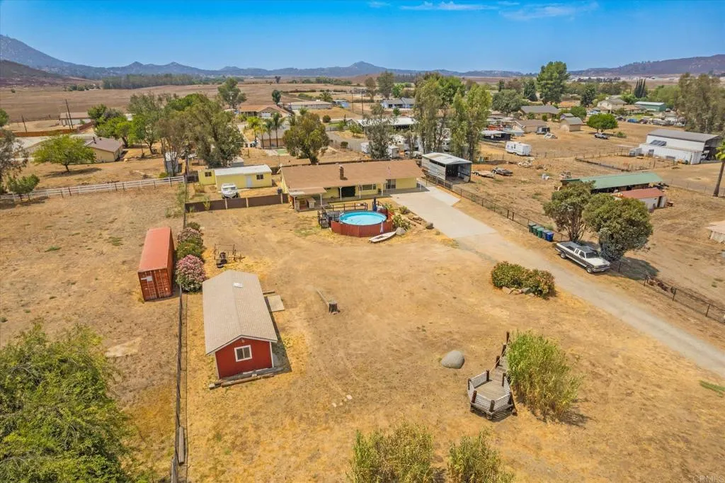 https://cdn.realtyfeed.com/cdn/127/306792074/4b2b279cfa683537e514f0de83433f26.webp