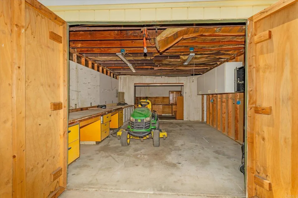 https://cdn.realtyfeed.com/cdn/127/306792074/83a77f7f6b341f22ebeed1ca8758bdbb.webp