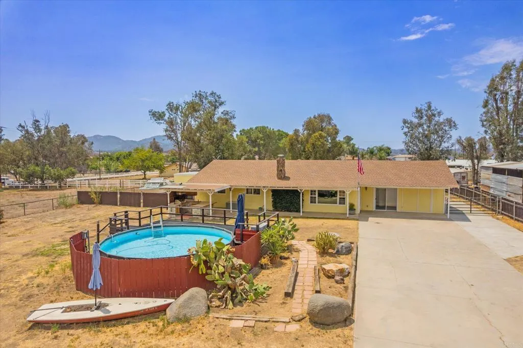 https://cdn.realtyfeed.com/cdn/127/306792074/e5acac2e071d25377768c04ceed72930.webp