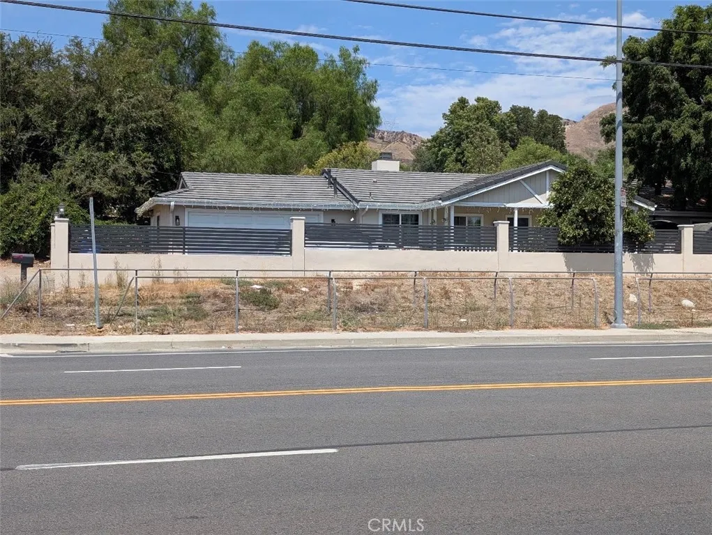 Sylmar, CA 91342