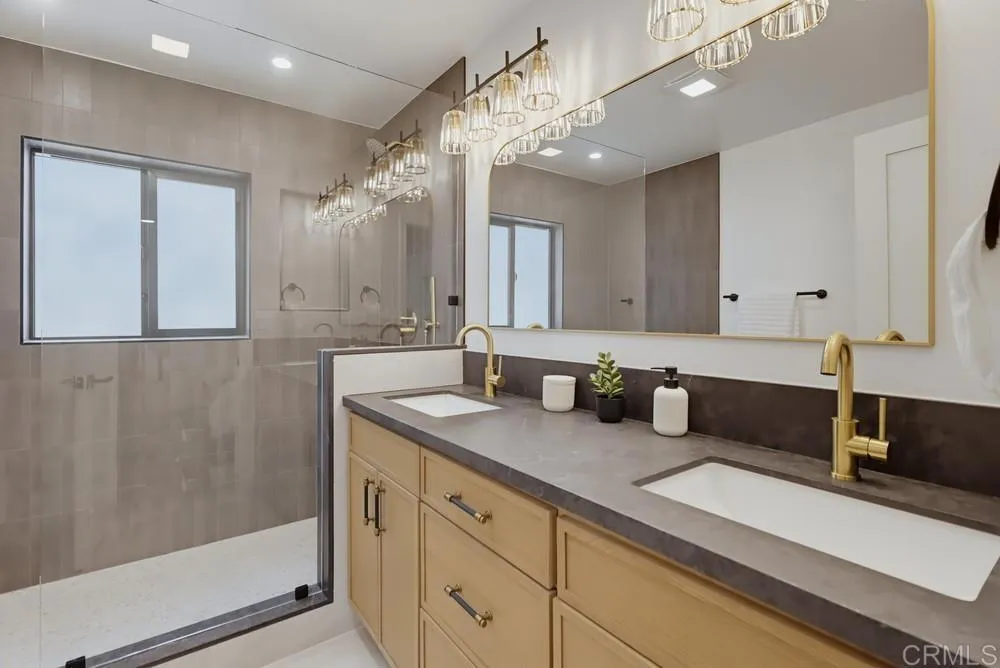 https://cdn.realtyfeed.com/cdn/127/306792123/6e14cf4e5edae7fbdf00fbdcbe664edc.webp