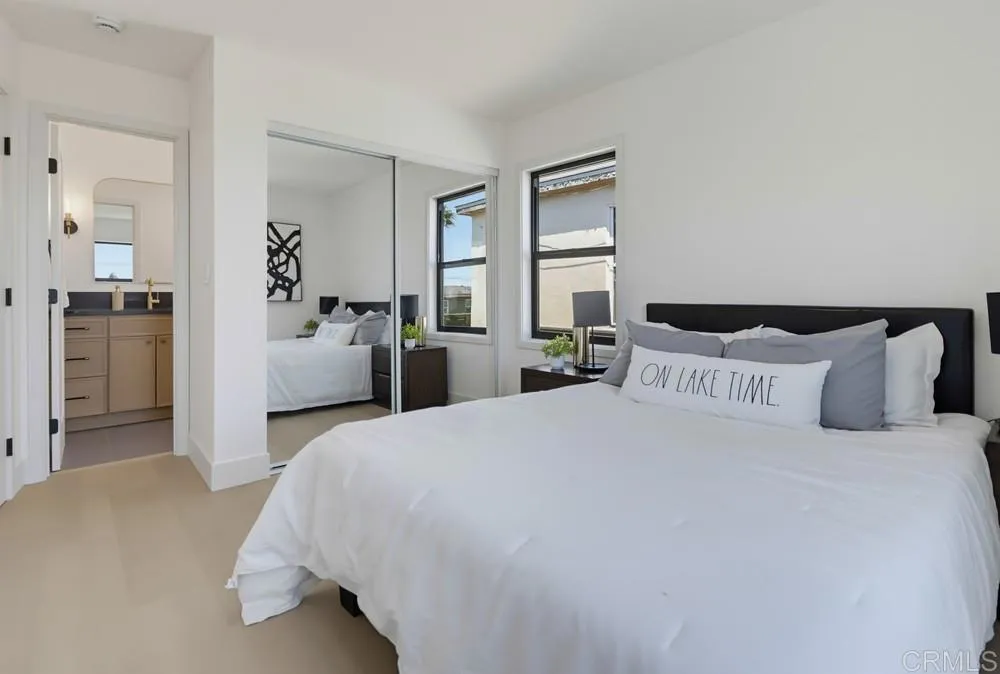 https://cdn.realtyfeed.com/cdn/127/306792123/e3d772879e548f4e76c16fb07dcab068.webp