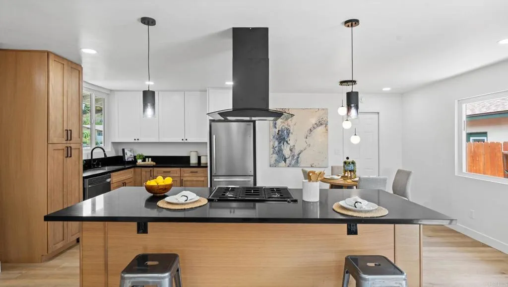 https://cdn.realtyfeed.com/cdn/127/306792131/7c479b7c98e0c726fa720c14afad4bca.webp