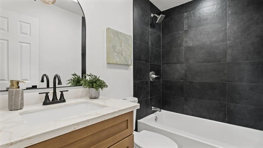 https://cdn.realtyfeed.com/cdn/127/306792131/caa23e45df8782178e14cd3cca75aa4a.webp