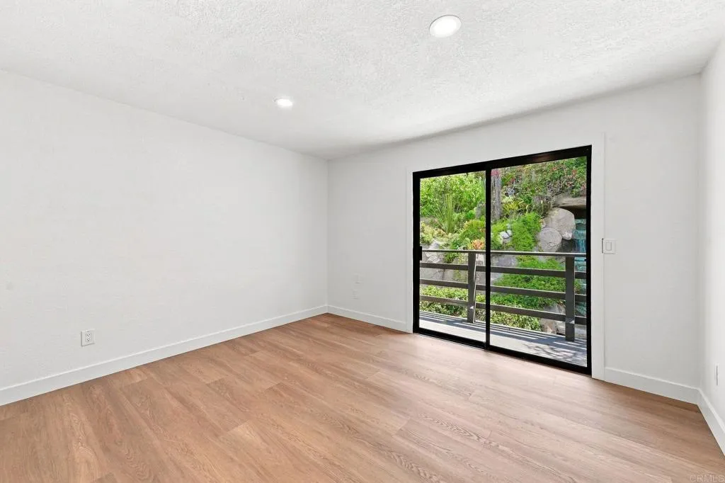 https://cdn.realtyfeed.com/cdn/127/306792143/b69c1011143c087de4892432d8547fe3.webp