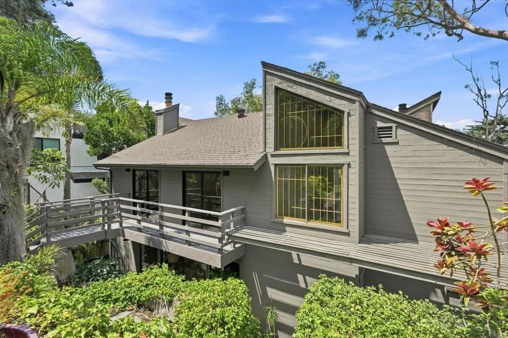 https://cdn.realtyfeed.com/cdn/127/306792143/f26e616ffb8cd10b003d15243228863d.webp