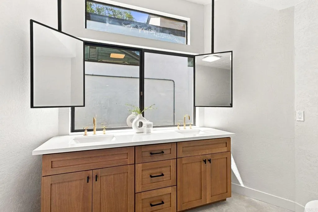 https://cdn.realtyfeed.com/cdn/127/306792143/f837512de6a9ef3385251e7f812baa3a.webp