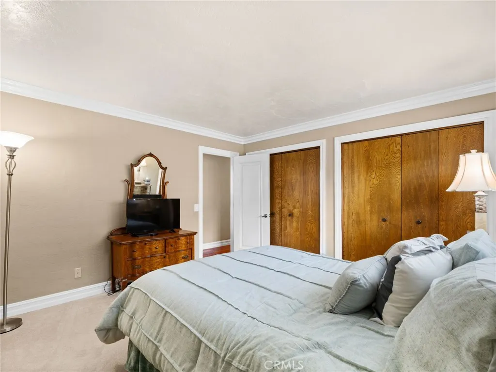 https://cdn.realtyfeed.com/cdn/127/306792148/3cc8bee39d74d30ab43af72ed4d1b932.webp