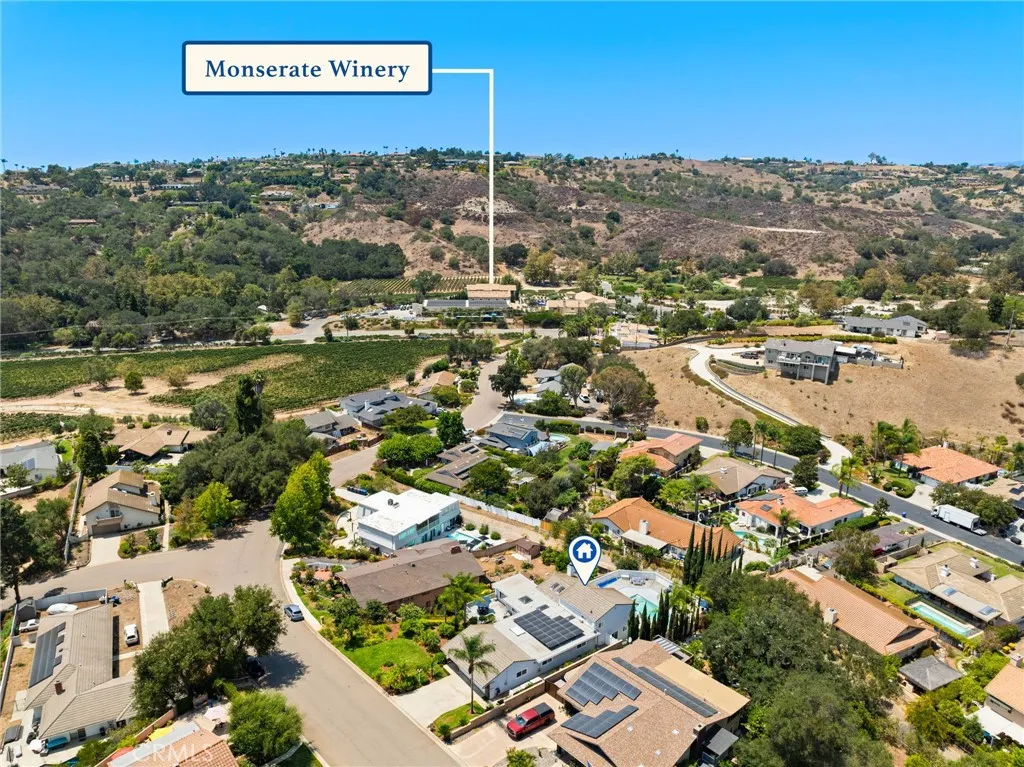 https://cdn.realtyfeed.com/cdn/127/306792148/8722849e9273449ed38058c2035a630a.webp