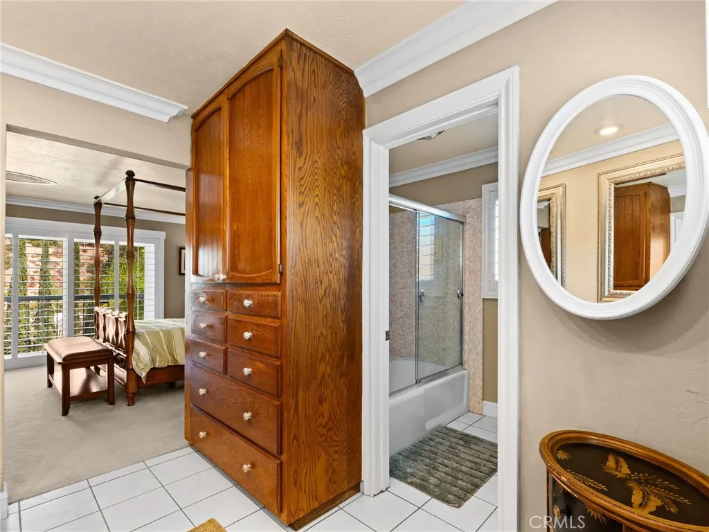 https://cdn.realtyfeed.com/cdn/127/306792148/891c2cdc3965f5eda2f7915d57f9cfaa.webp