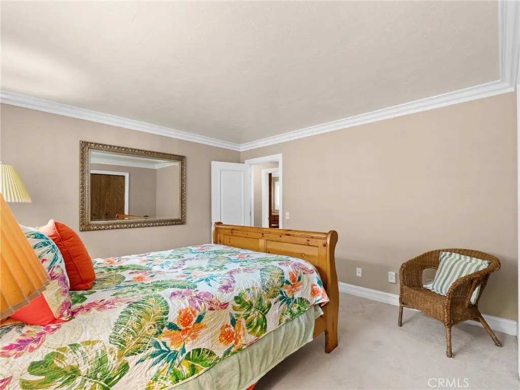 https://cdn.realtyfeed.com/cdn/127/306792148/93abe0638de06b954cc7584fd4b1a05a.webp