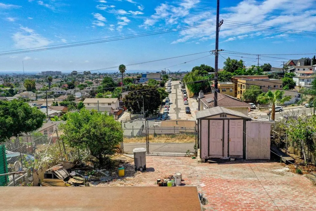 https://cdn.realtyfeed.com/cdn/127/306792198/d4dc024713a4f327cf76f54bab860232.webp