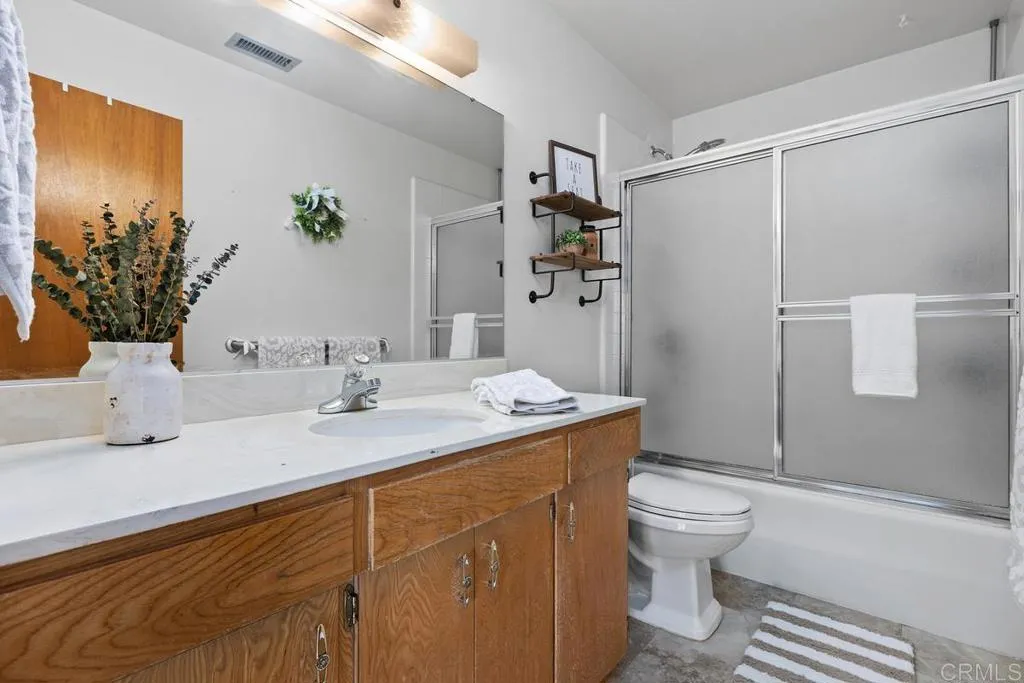 https://cdn.realtyfeed.com/cdn/127/306792207/0fac2ba07292338afba174f001892f86.webp