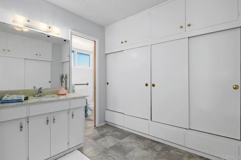 https://cdn.realtyfeed.com/cdn/127/306792207/1b03cae2bcfd44d9cf6caebf4df14380.webp
