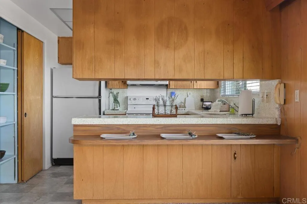 https://cdn.realtyfeed.com/cdn/127/306792207/3da2082a7be9e6d2e31f91a7a0dd68f4.webp