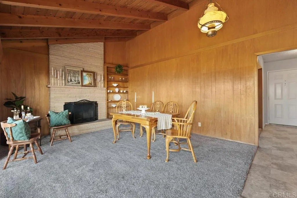 https://cdn.realtyfeed.com/cdn/127/306792207/8da9ace61c56facf1f27365e263c9b80.webp