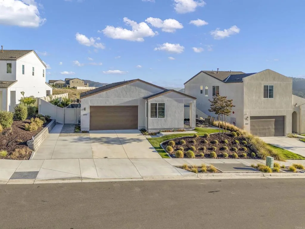 https://cdn.realtyfeed.com/cdn/127/306792210/5dd3df5c1ed25294054c0c696ef37966.webp