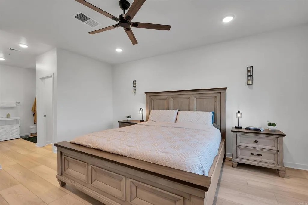 https://cdn.realtyfeed.com/cdn/127/306792210/5e2d996cb3b099c6262701584a7f4a34.webp