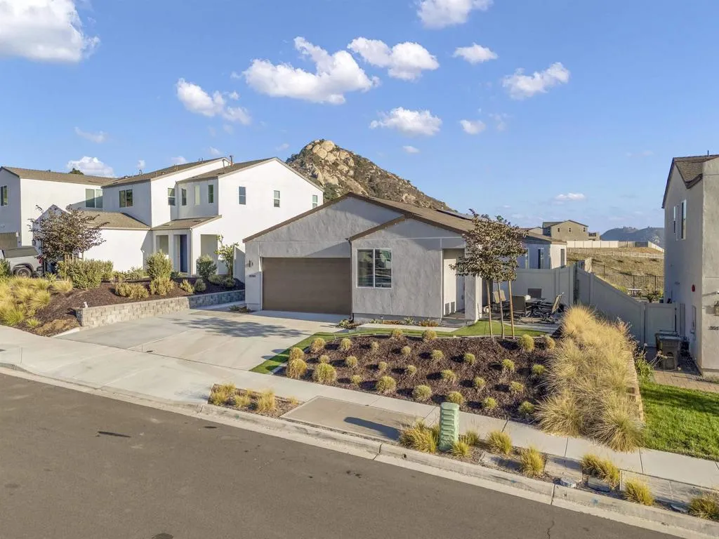 https://cdn.realtyfeed.com/cdn/127/306792210/6b64d757368f56647ed4e830943d9a26.webp