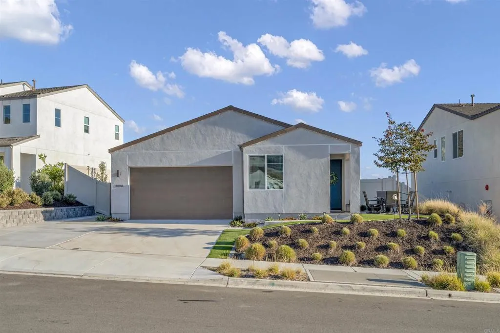 https://cdn.realtyfeed.com/cdn/127/306792210/94e69cfd93cee3e02ab7c22f1a001461.webp