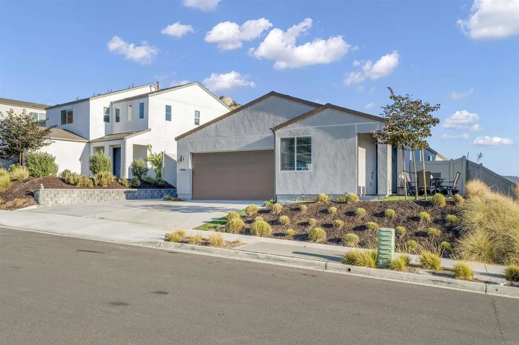 https://cdn.realtyfeed.com/cdn/127/306792210/baa263b393741cf53687a129f4bbb4de.webp