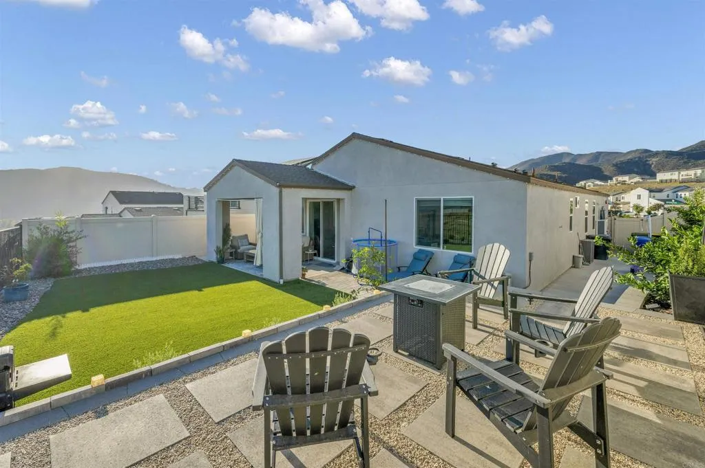 https://cdn.realtyfeed.com/cdn/127/306792210/d2a4d3a249e783a686944abee0044221.webp