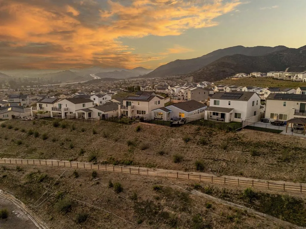https://cdn.realtyfeed.com/cdn/127/306792210/e6d87a23f02824e57cc88b6797b5dd05.webp