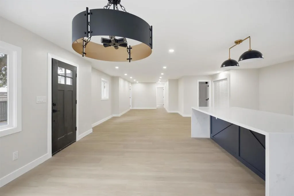 https://cdn.realtyfeed.com/cdn/127/306792283/189e9489e1788cdcfac8205f4bdf612f.webp