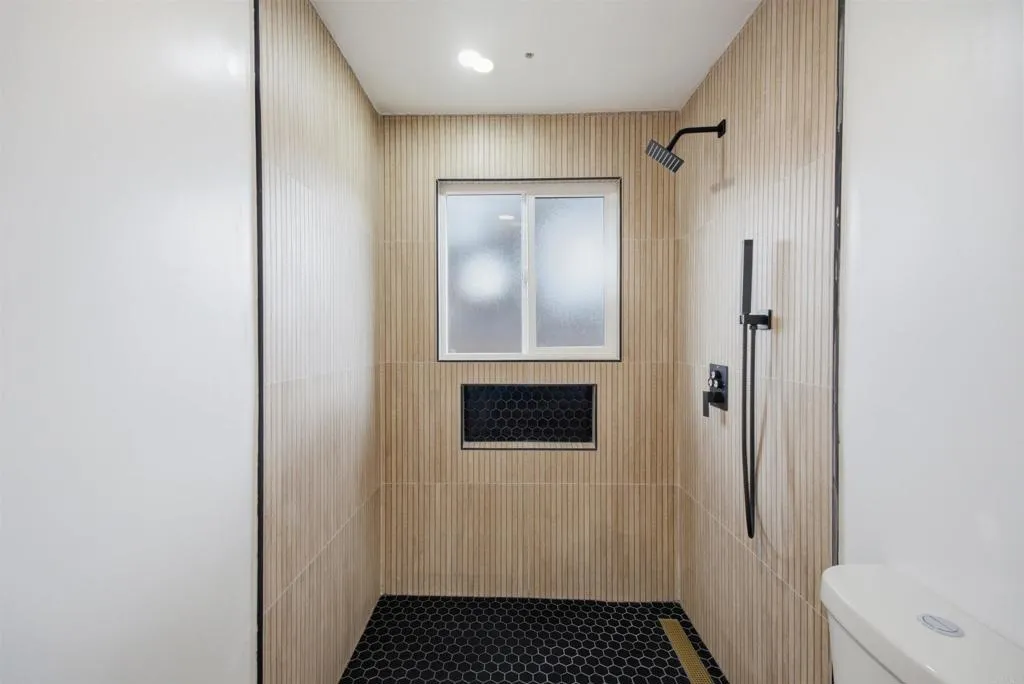 https://cdn.realtyfeed.com/cdn/127/306792283/a169b93a4fad74d8d9d3c1e51017cf26.webp