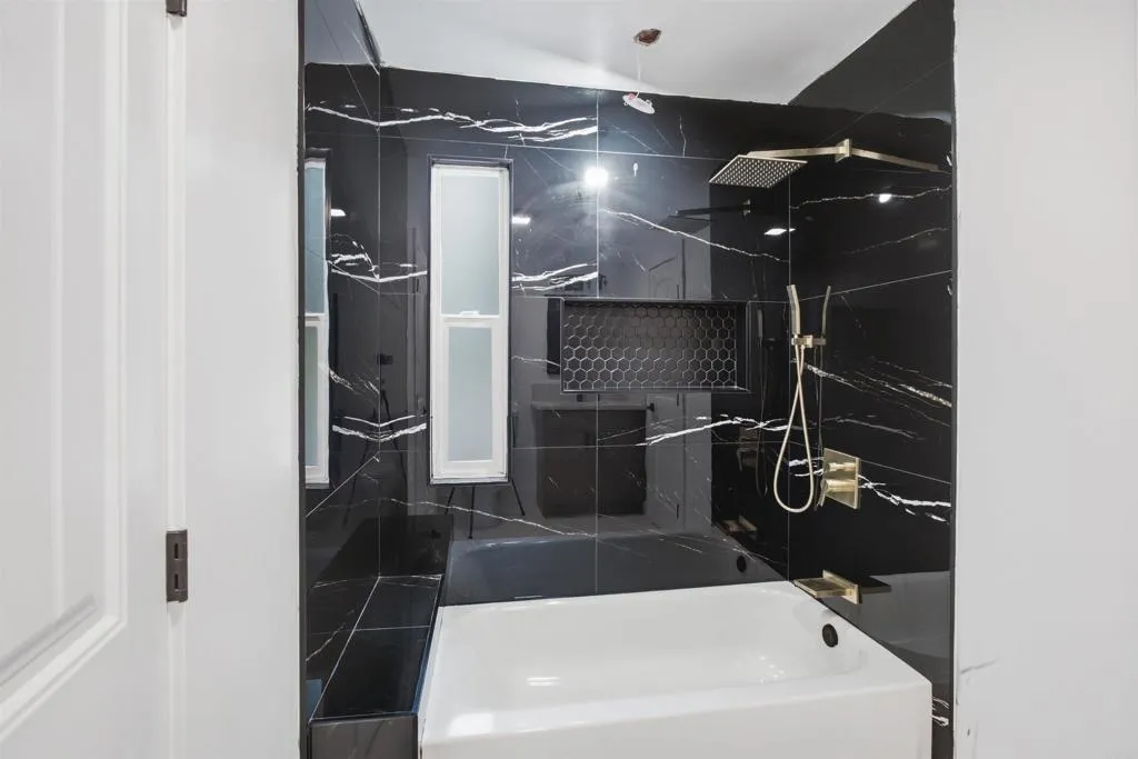 https://cdn.realtyfeed.com/cdn/127/306792283/fe151734c18e834f600170a7213e8518.webp