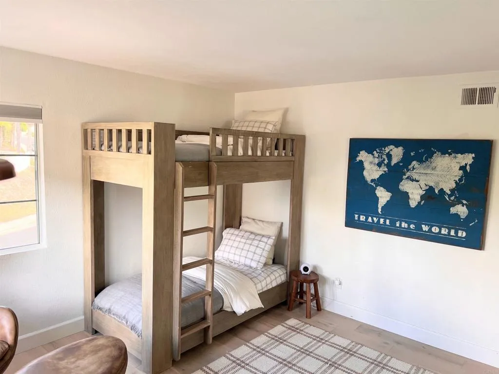 https://cdn.realtyfeed.com/cdn/127/306792296/29ba334420dce4ccd99cb4570b2587ba.webp