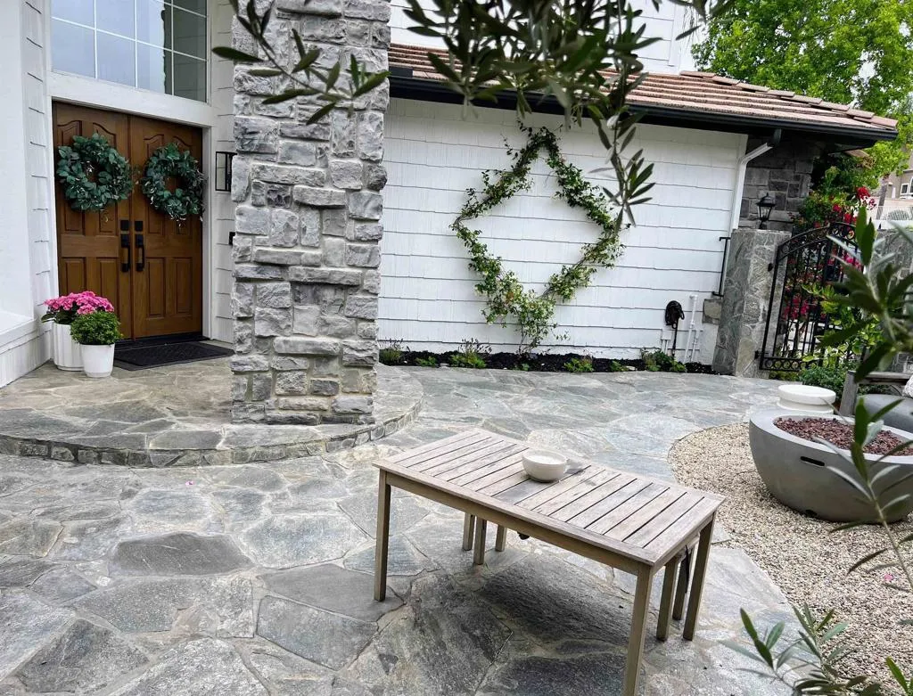 https://cdn.realtyfeed.com/cdn/127/306792296/35db13cb2e4fada922c8b56dc4127aea.webp