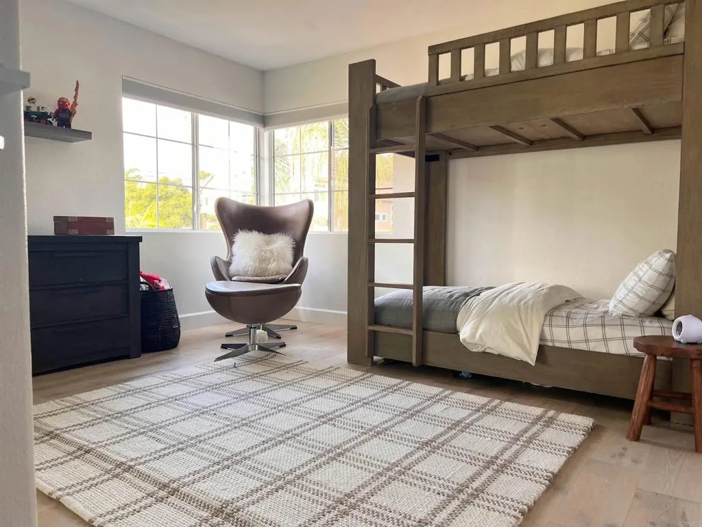 https://cdn.realtyfeed.com/cdn/127/306792296/549fa00476d97e43961a1cceface8a80.webp
