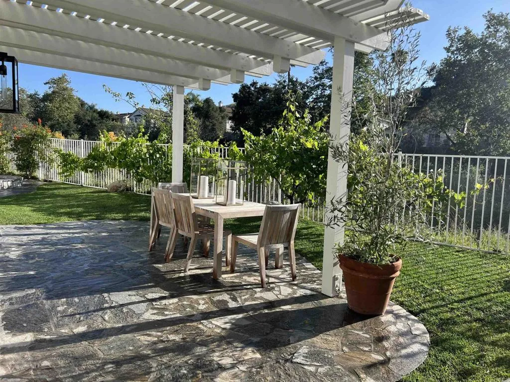 https://cdn.realtyfeed.com/cdn/127/306792296/d9528d117e980231460788614f2b04b8.webp