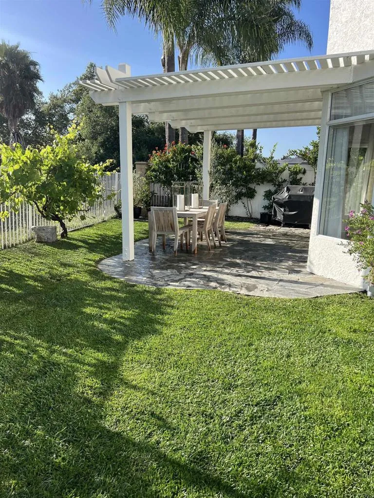 https://cdn.realtyfeed.com/cdn/127/306792296/e505502c56f0bc798f2e9cd5191cb699.webp