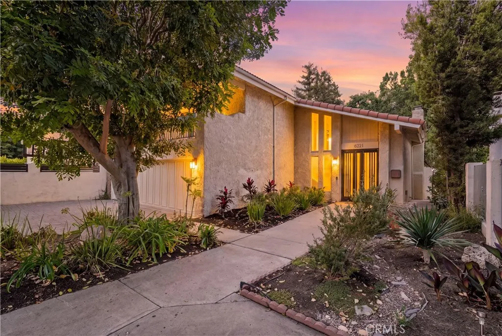 Valley Glen, CA 91401
