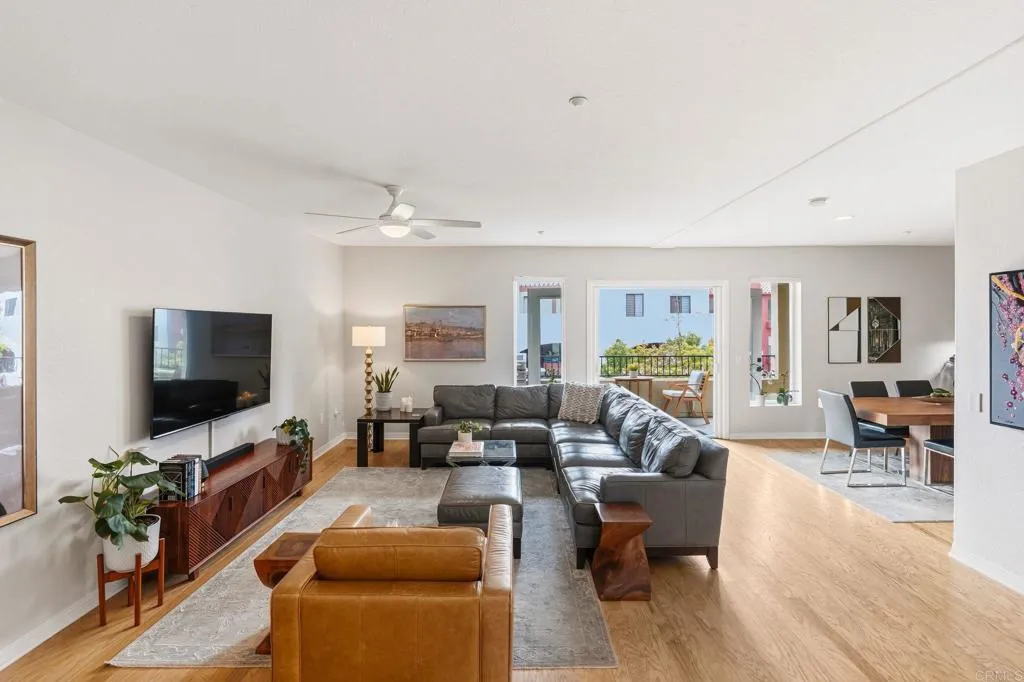 301 W G Street Unit 409, San Diego, CA 92101 - Photo 5 of 60, San Diego, CA