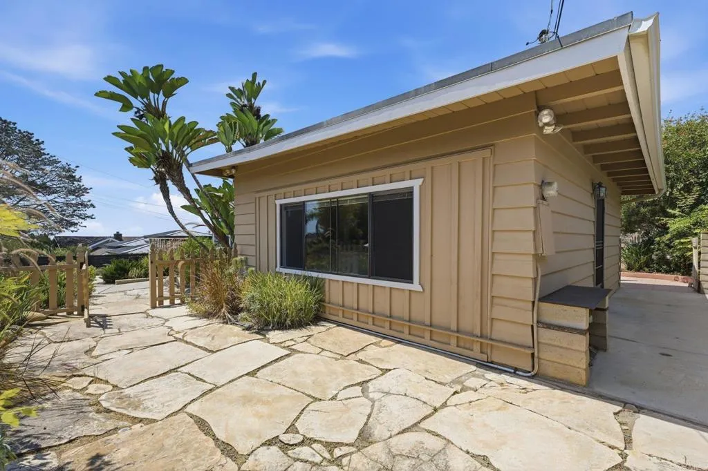 https://cdn.realtyfeed.com/cdn/127/306792335/05e54811e1340f38003cf7b9f1b6880b.webp